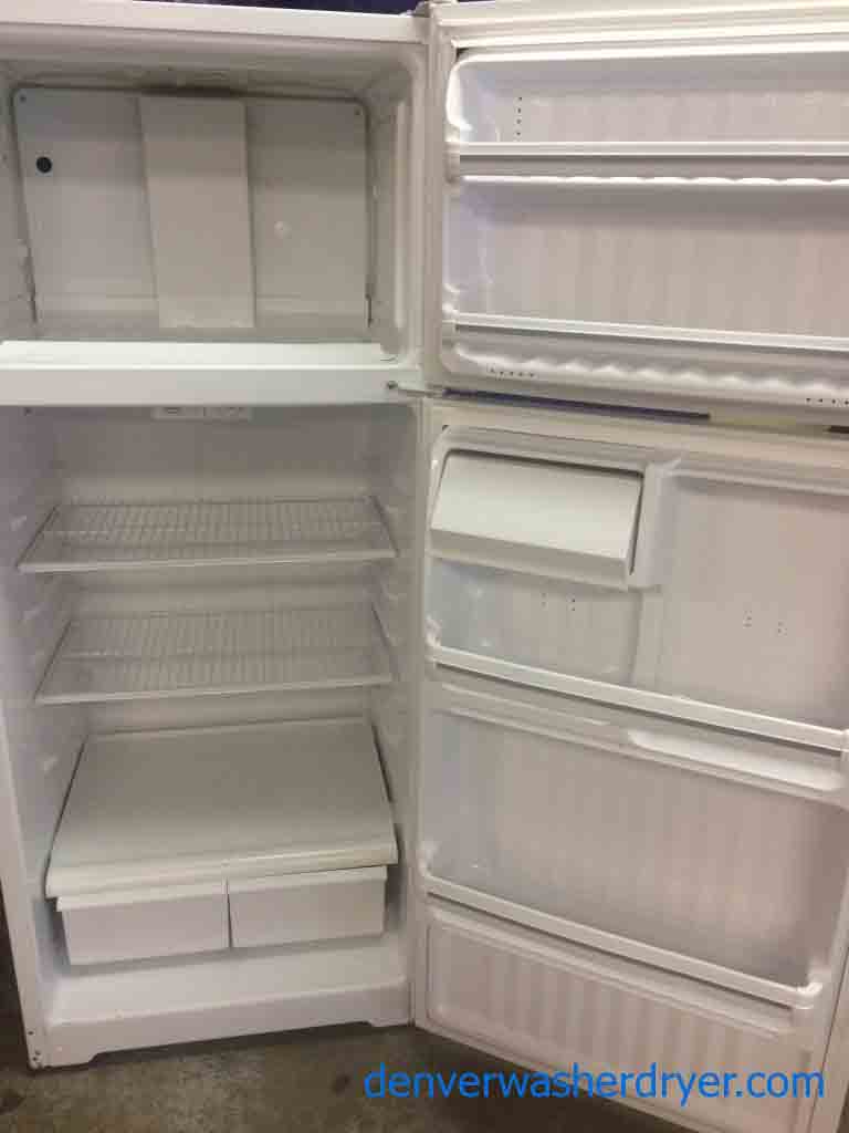 GE Refrigerator, All White, Great Condition!
