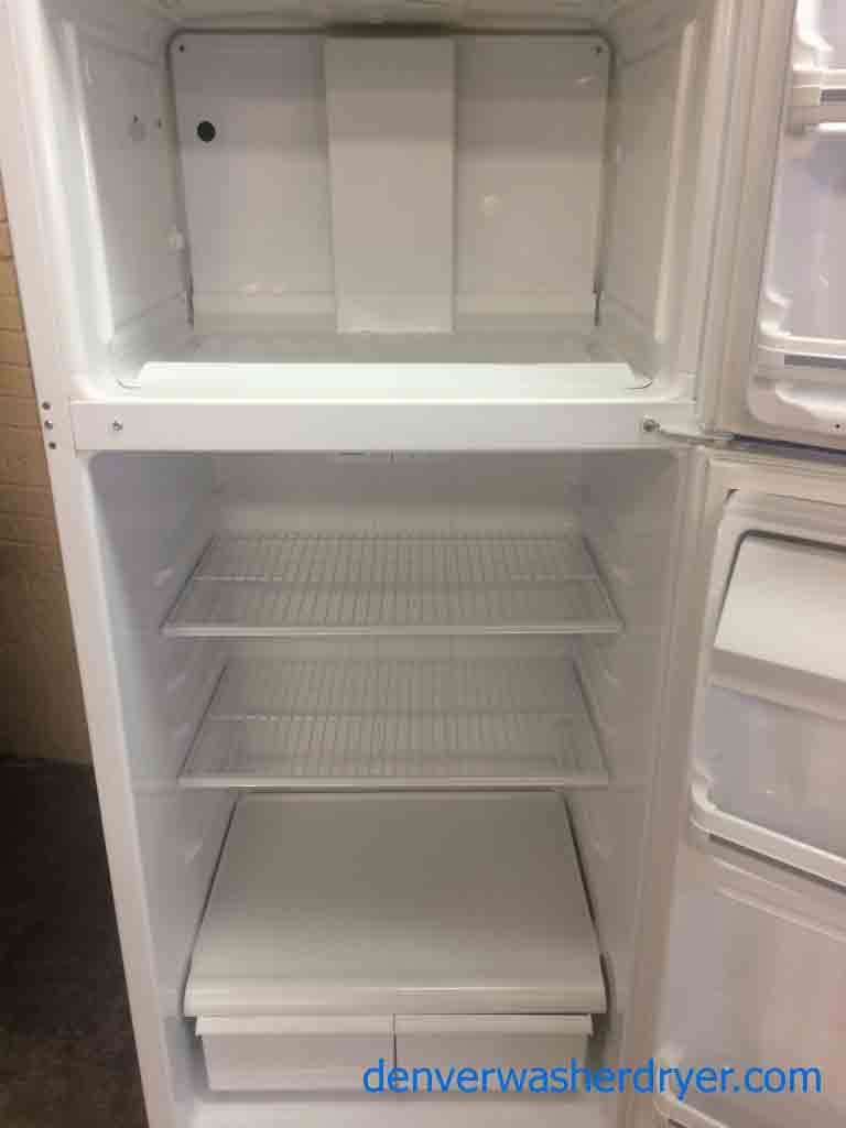 GE Refrigerator, All White, Great Condition!