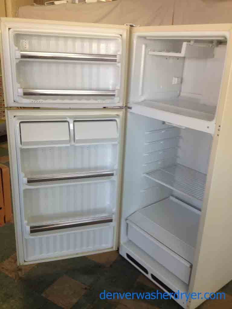 16 Cubic Foot GE Refrigerator