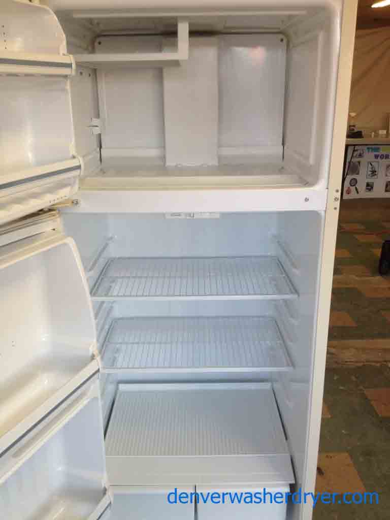 16 Cubic Foot Cool GE Refrigerator!