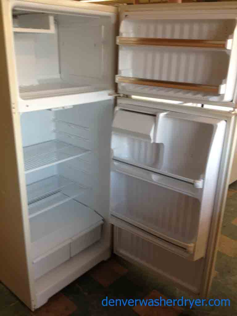 Large Images for BudgetFriendly GE Refrigerator 1910