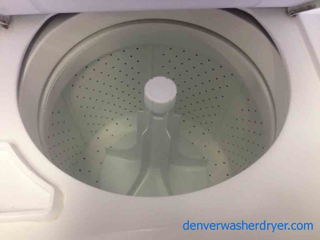 Kenmore 27″ Stackable Washer/Dryer Set!