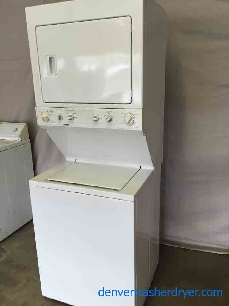 Kenmore 27″ Stackable Washer/Dryer Set!