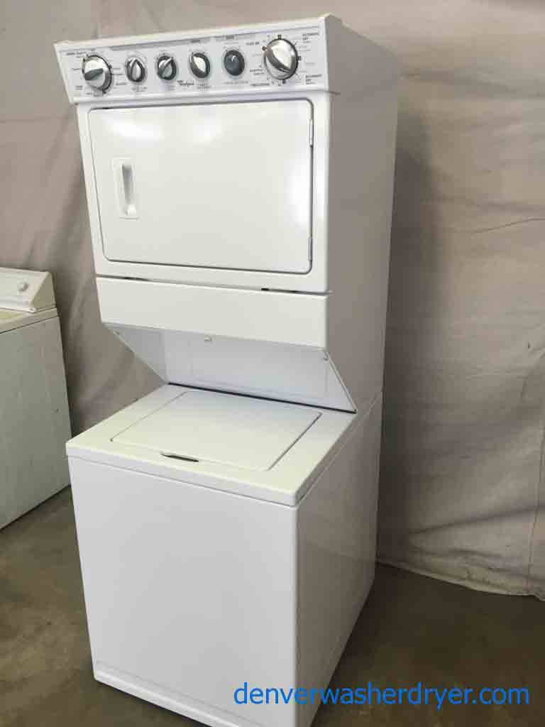 2013 Like New Full Sized Whirlpool Stackable Washer/Dryer, Just Beautiful!