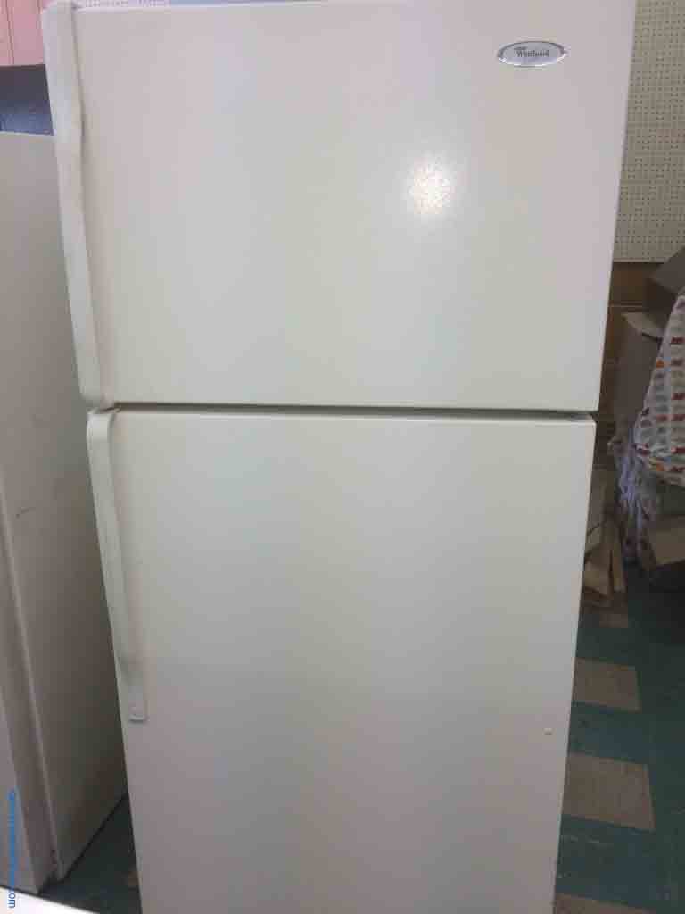 Large Images for Whirlpool Refrigerator, Cream 1976