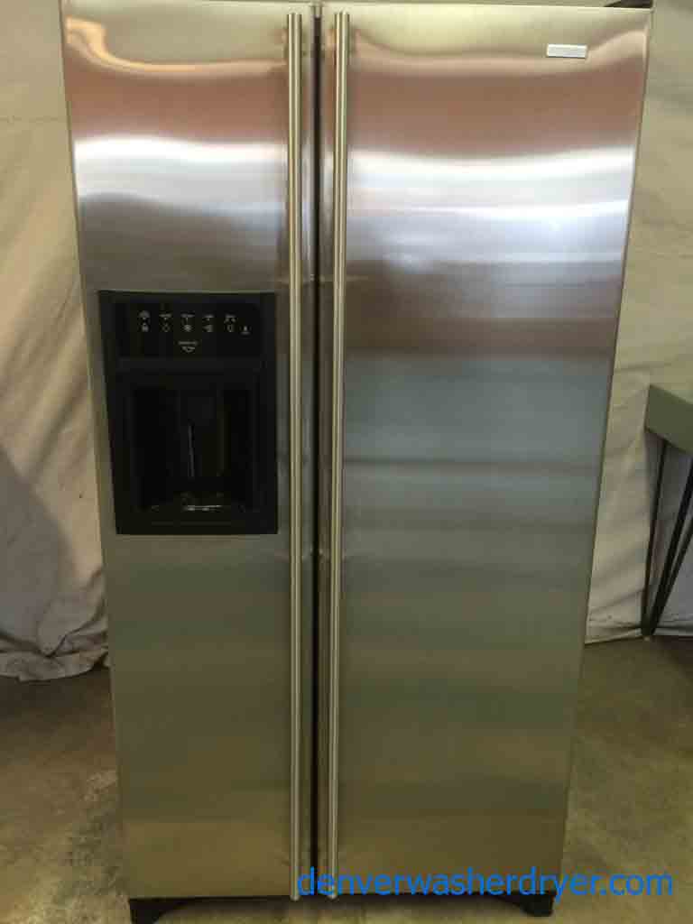 Stainless Jenn-Air Side-By-Side Refrigerator, Immaculate Condition! 25.6cu.ft.