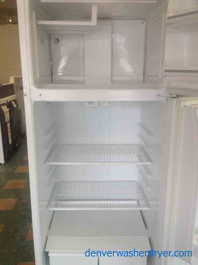 16 Cu. Ft. White GE Refrigerator!