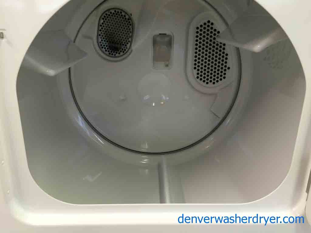 Whirlpool Washer/Dryer, Stunning! Lightly Used! Like-New