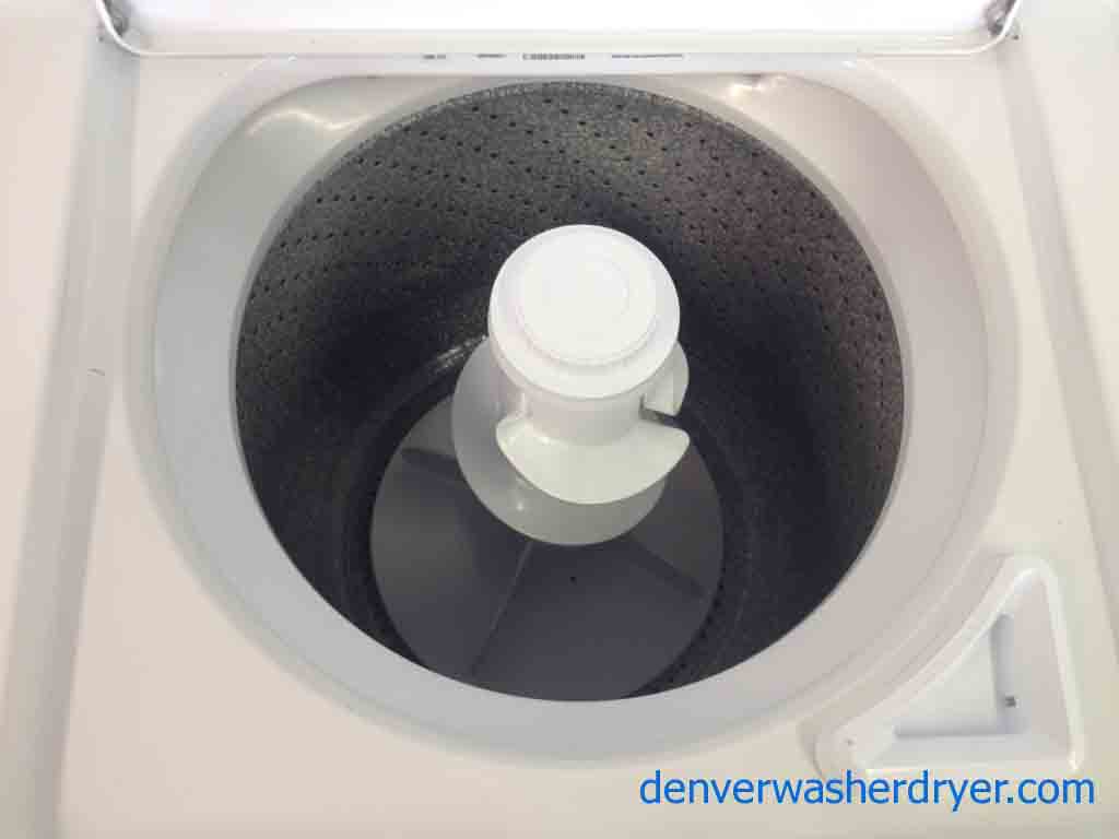 Basic, Heavy Duty Whirlpool Washer/GAS Dryer Set!