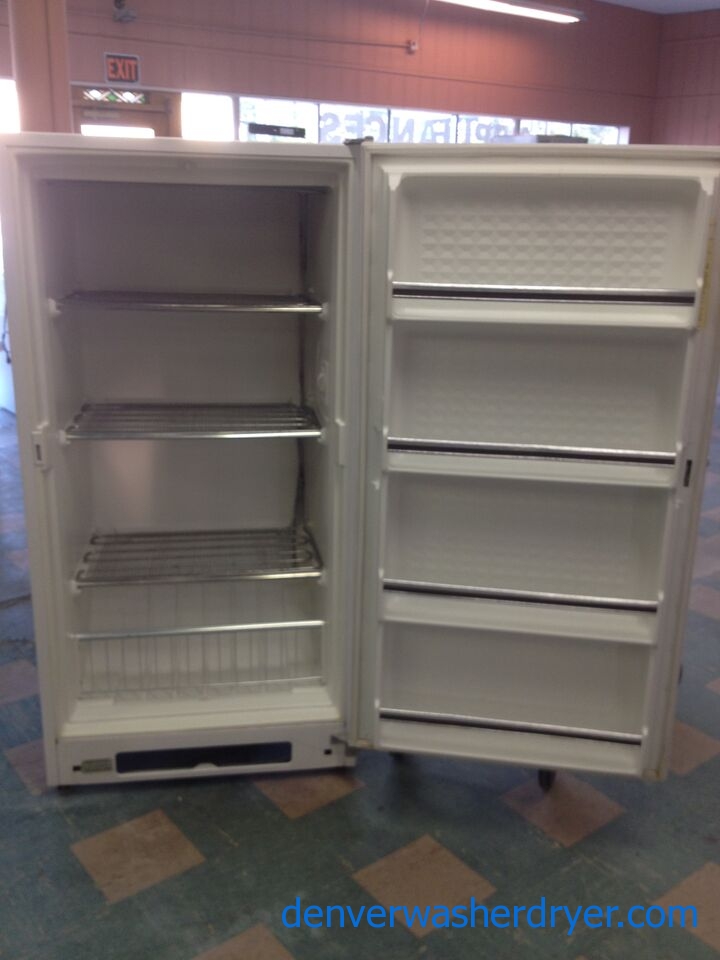Large Images for Rheem Brand Classic Upright Freezer! 2252