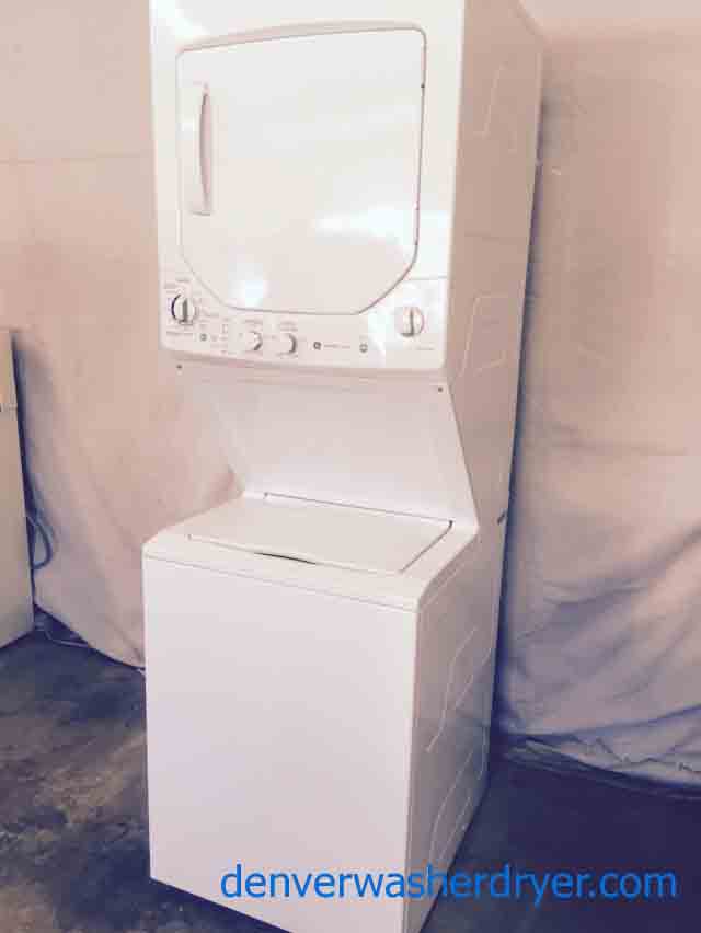 Newer GE 24″ Stackable Washer/Dryer Combo