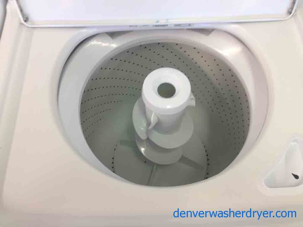 Marvelous Maytag Washer/Dryer Set, Only a Couple of Years Old!