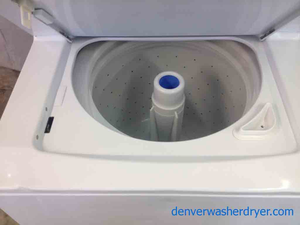 Kenmore 27″ Newer Model Stacked Washer and Dryer Super-Combo!