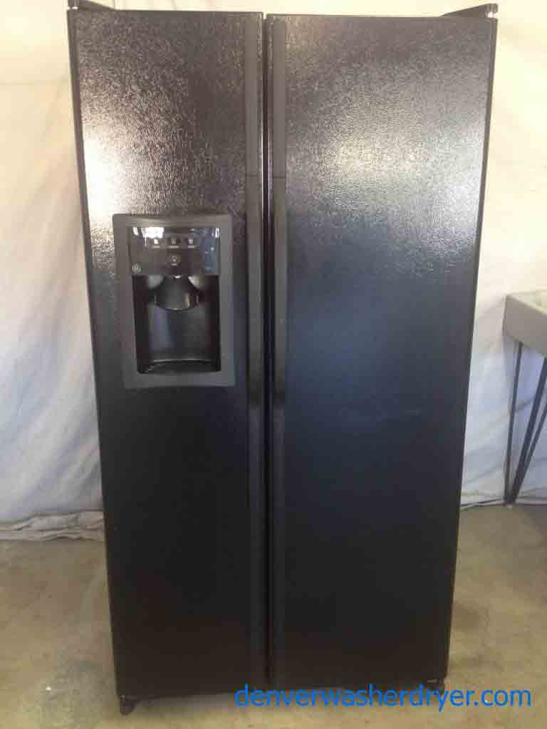 Black Side By Side GE Refrigerator With Ice Maker!