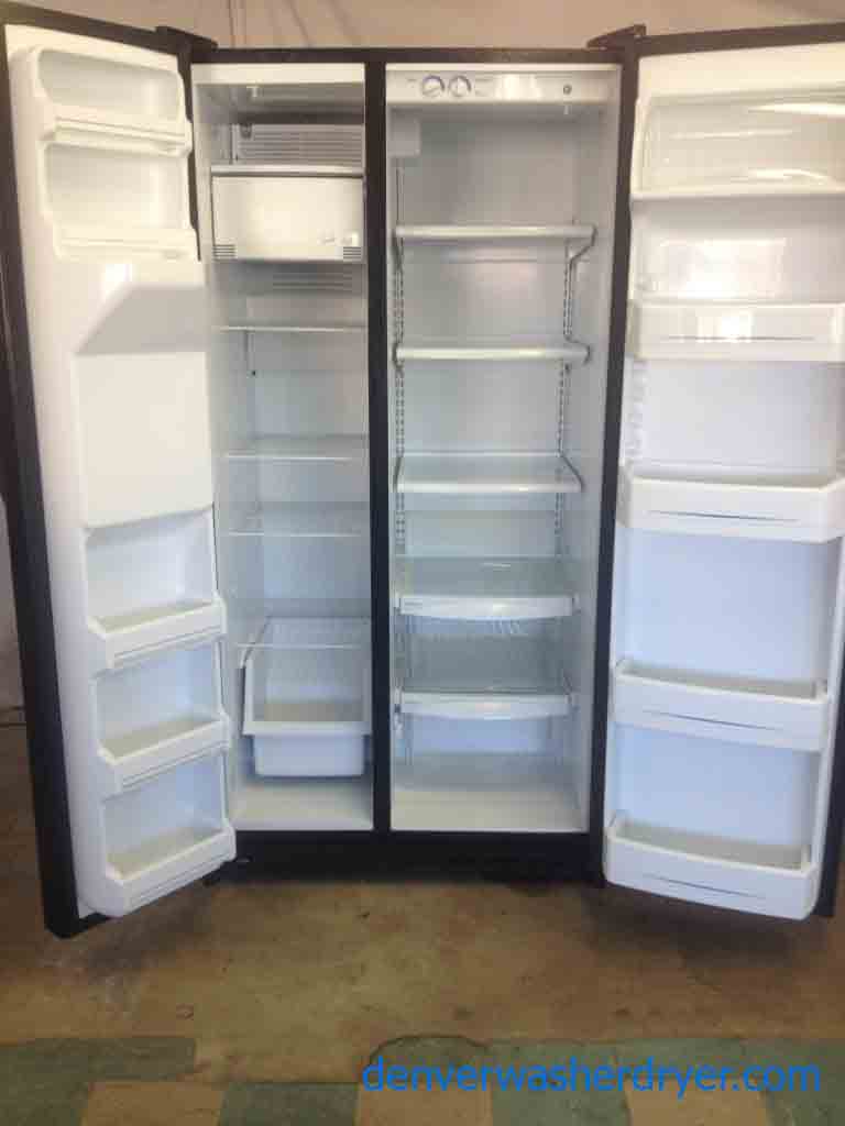 Black Side By Side GE Refrigerator With Ice Maker!