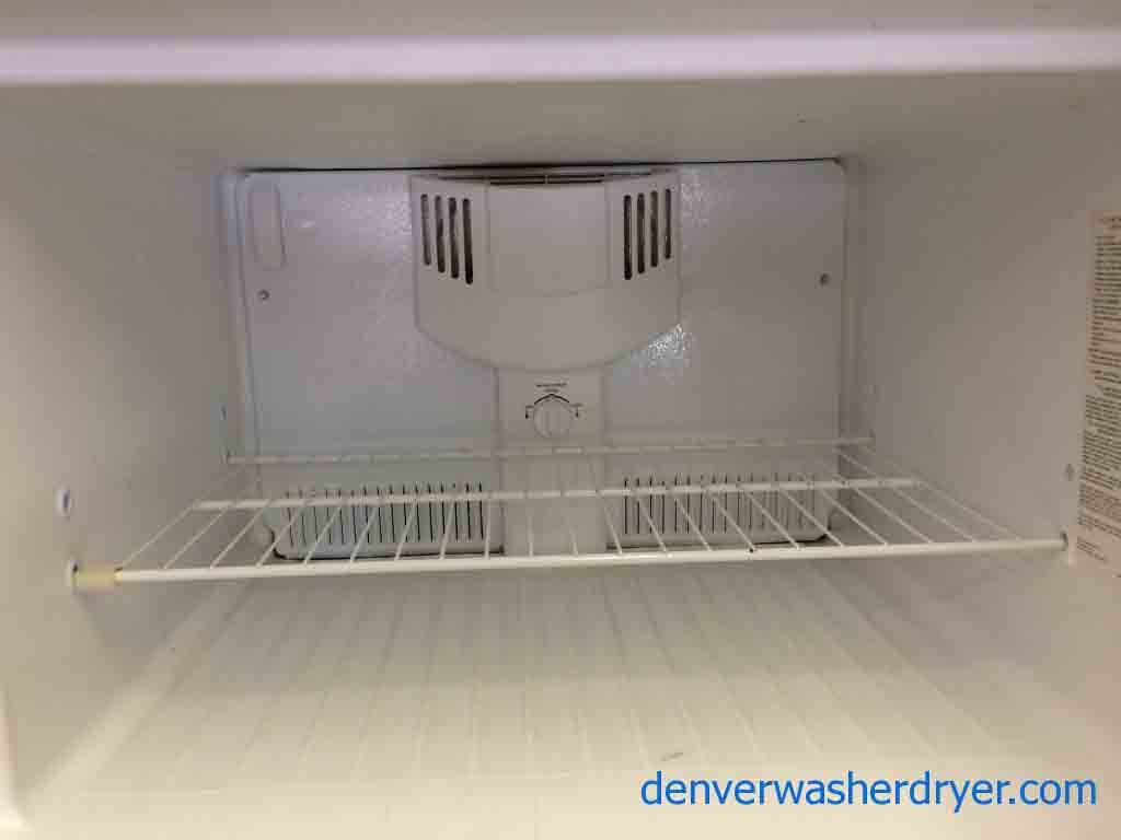 Kenmore Top/Bottom Fridge!