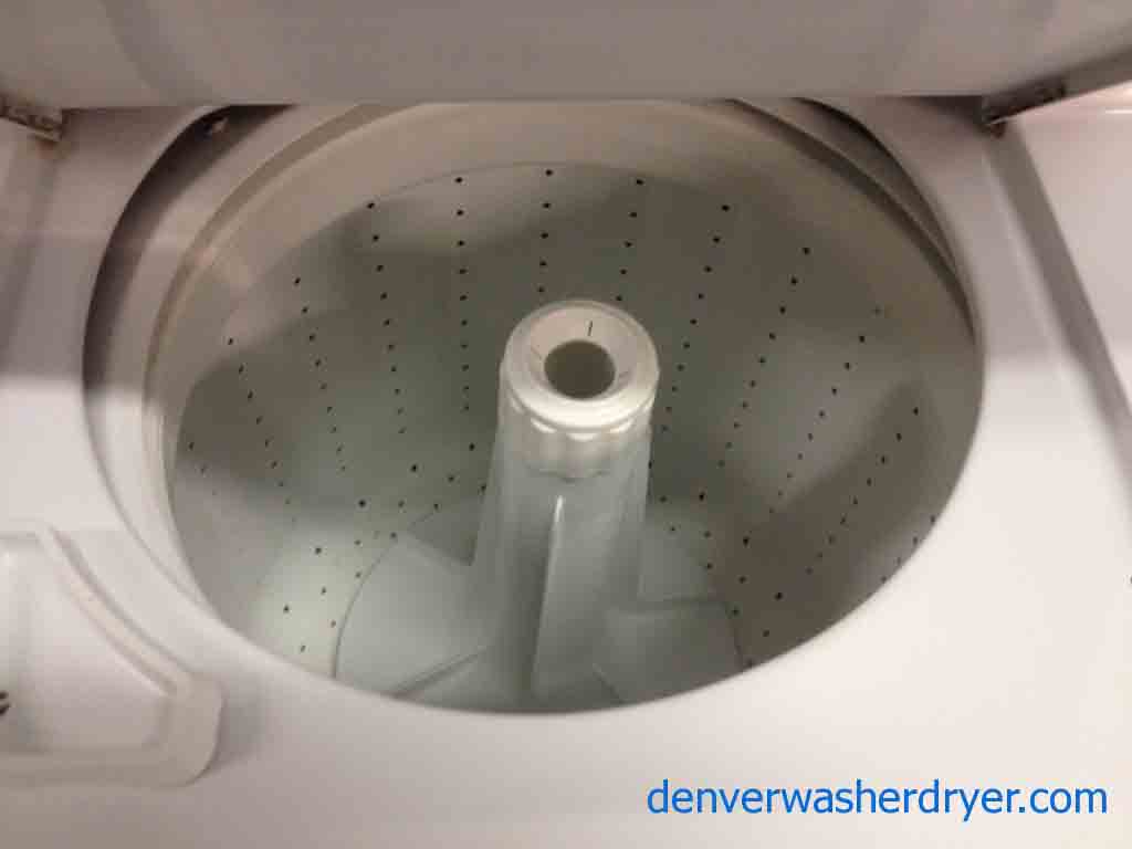 Full Size, 27″ Stackable Washer/Dryer, 220v