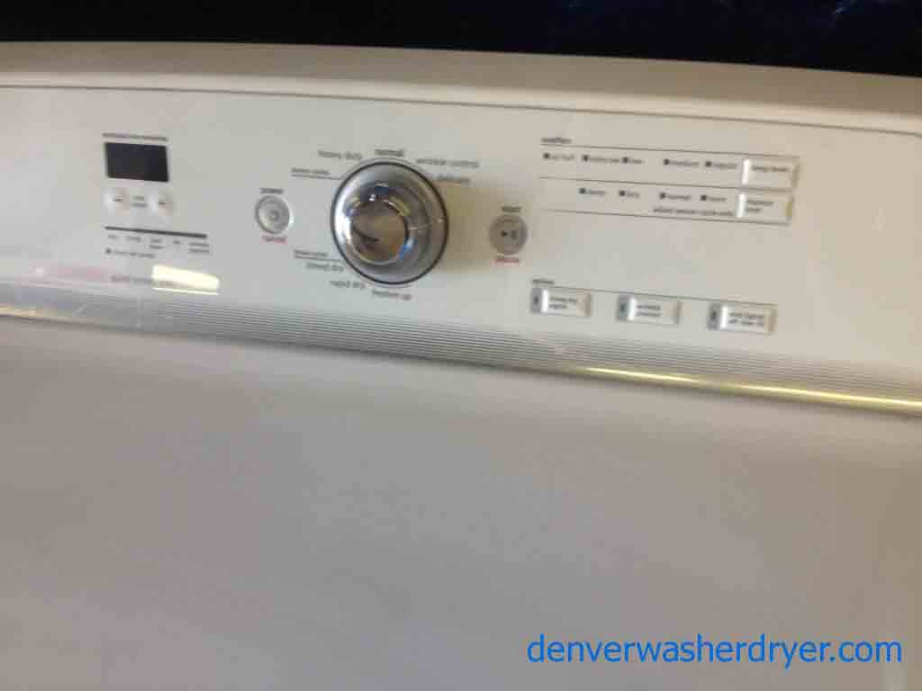 High-Efficiency Maytag Bravos Washer/Dryer Set!