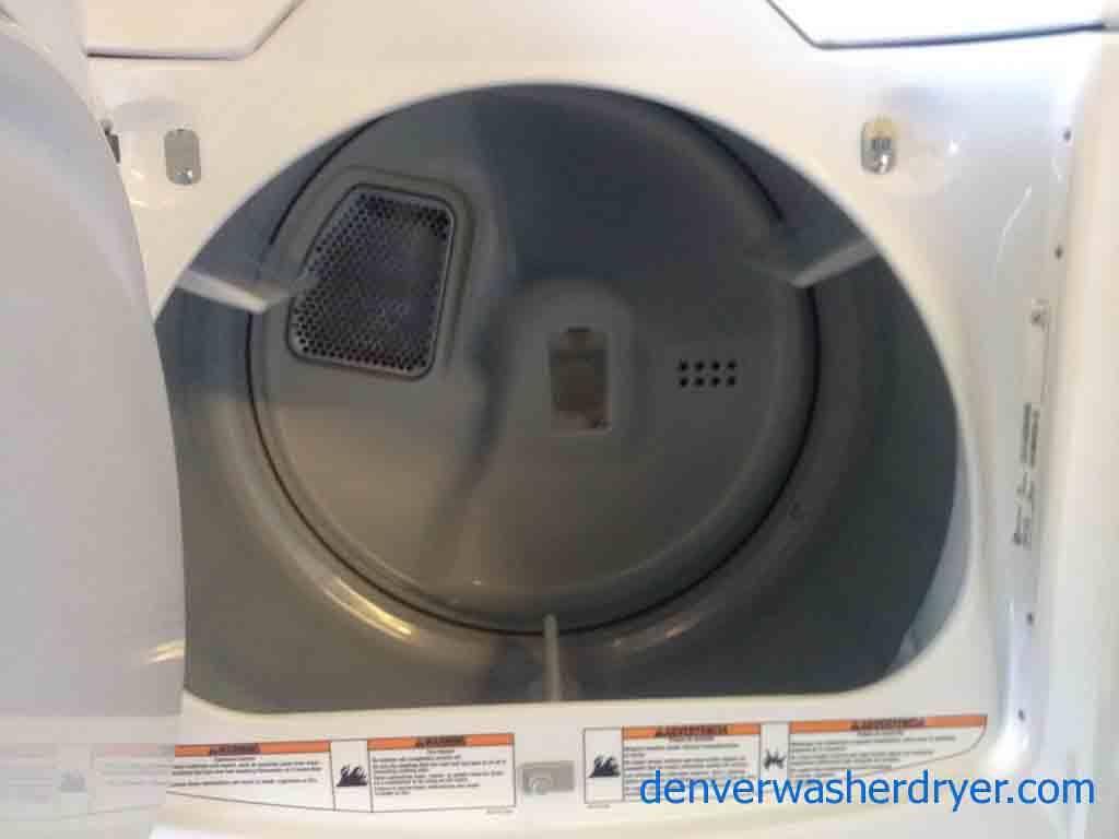 High-Efficiency Maytag Bravos Washer/Dryer Set!