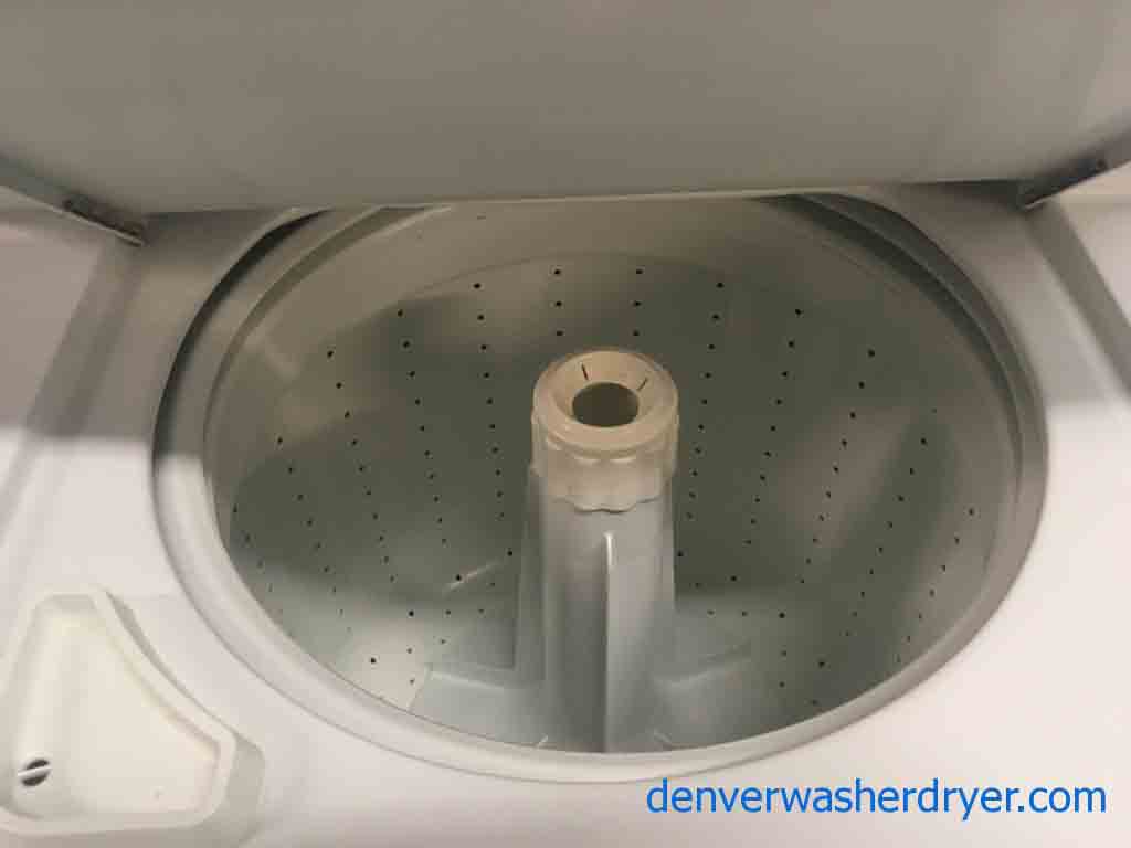 Large Images for 27″ Frigidaire Heavy Duty Stacked Washer and Dryer 2618