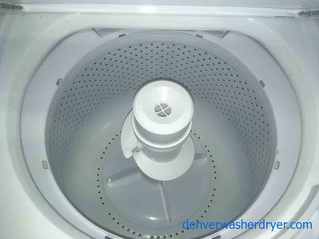 Full-Size 27″ Kenmore Stackable Laundry Center, 220v, NEWER!