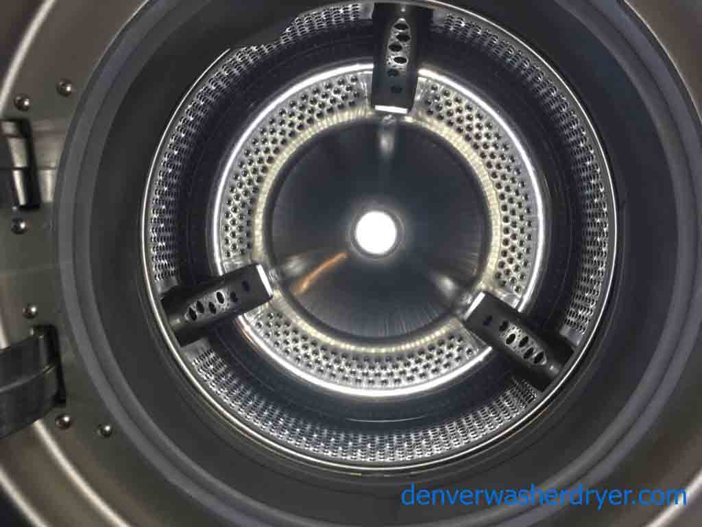 Immaculate Silver LG Tromm Washer Dryer Set!