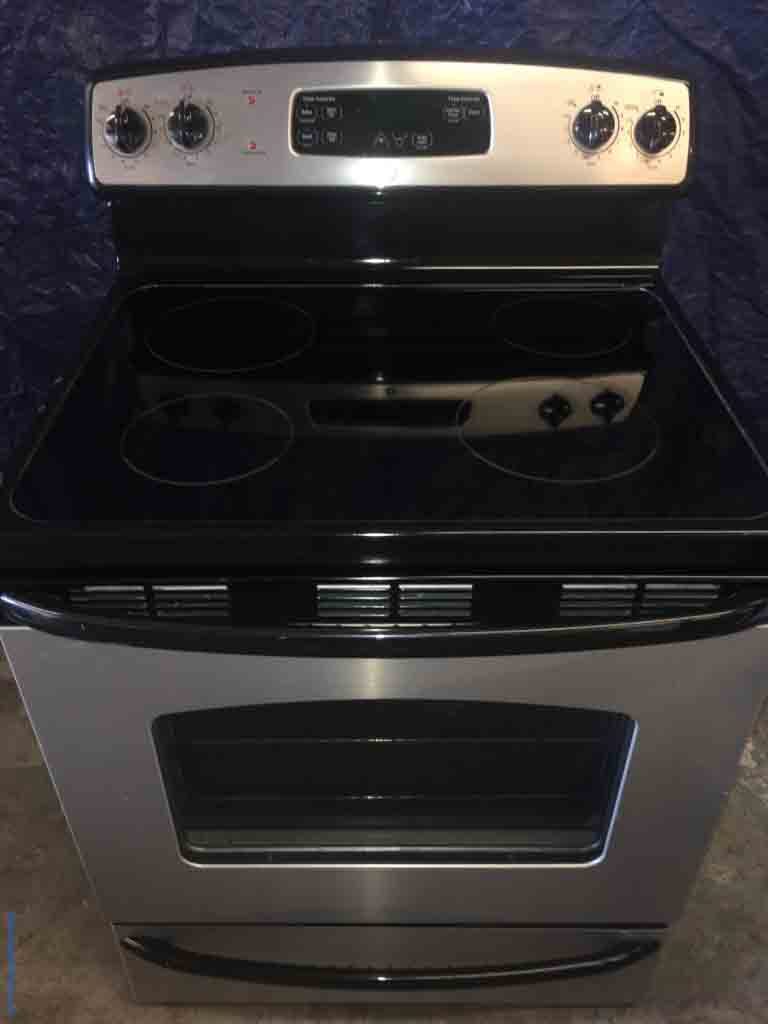 Large Images for Beautiful Black/Stainless Glass Top Range, Electric