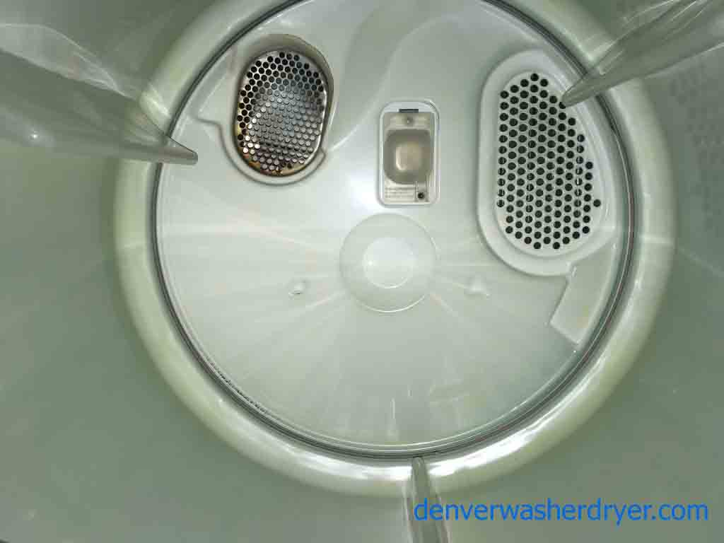 Heavy Duty Super Capacity Whirlpool Washer and Dryer Set!