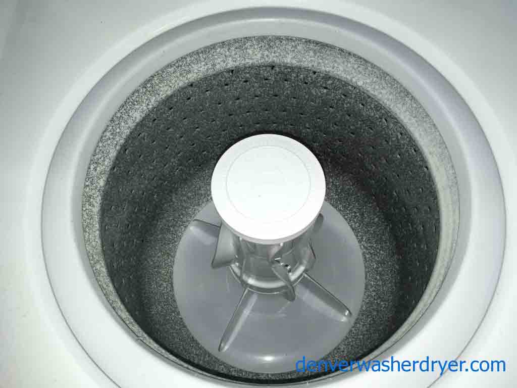 24″ Stackable Whirlpool Direct-Drive Laundry Center, 220v