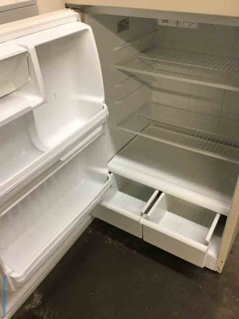 Bisque GE Refrigerator, 14 Cu. Ft., Cold and Clean!