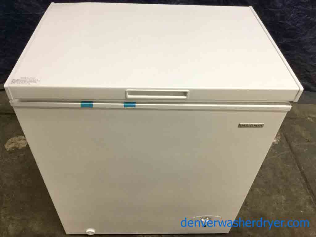Brand-New White Chest Freezer, 5 Cu. Ft, by Insignia, 1-Year Warranty
