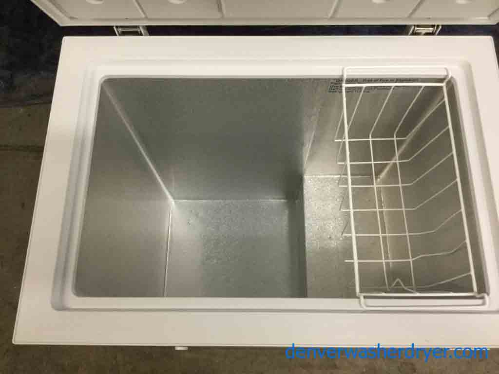 Large Images for Gently Used Chest Freezer, 5 Cu. Ft. by Insignia, White, Working Perfectly 3282