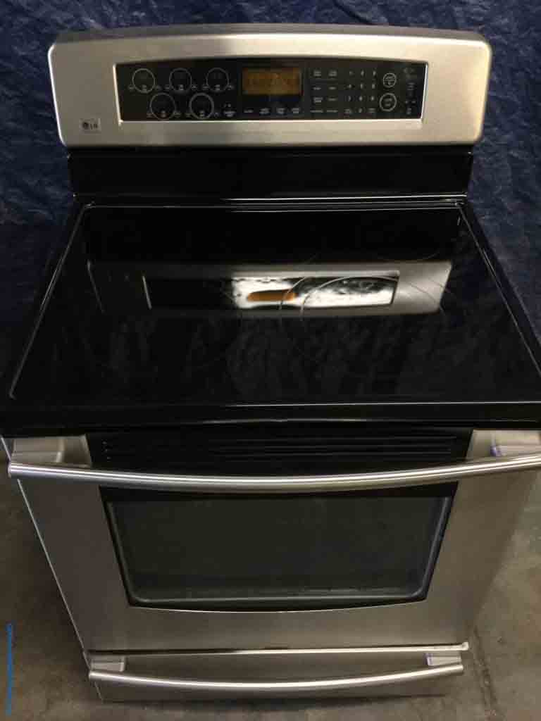 Used Stainless Glass-Top Range, LG, Electric, 30″ Freestanding, Convected Oven, 1-Year Warranty!