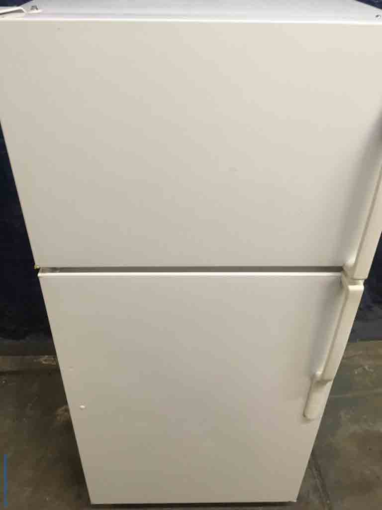 Large Images for White GE fridge 15 cu ft 1 year warranty 3287