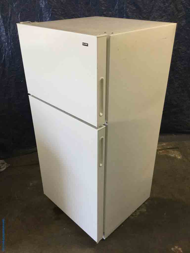 Large Images for 16 Cu. Ft. TopMount Refrigerator, Hotpoint(GE), White