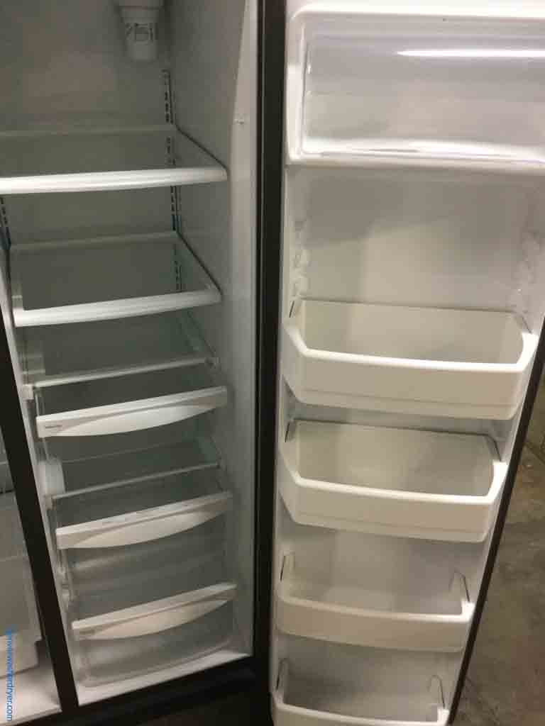 Large Images for Used Stainless SidebySide GE Refrigerator, 25 Cu. Ft
