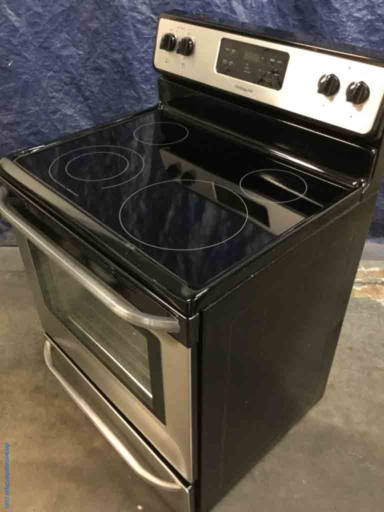 Fantastic Frigidaire, Self Cleaning, Stainless Stove, Glass-Top, Clean and Working Great!