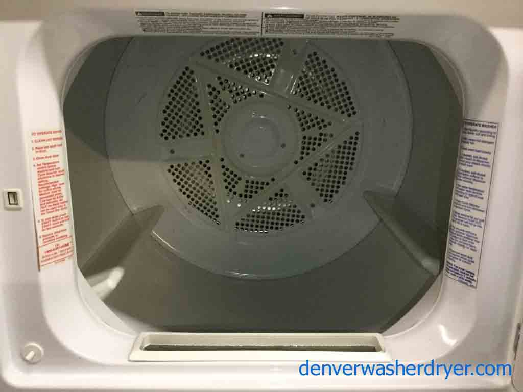 Sturdy 27″ Kenmore Stackable (Unitized) Washer Dryer Set, 220V, Full-Size