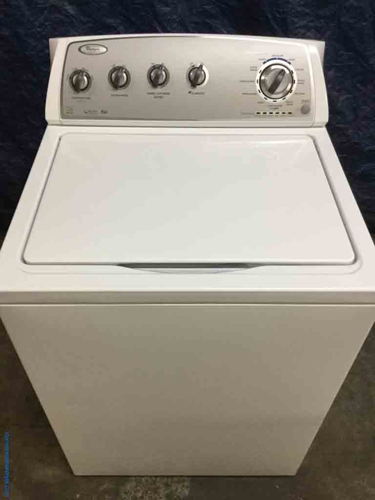 Full-Sized Whirlpool Washing Machine, Energy-Star, Like New! 1-Year Warranty