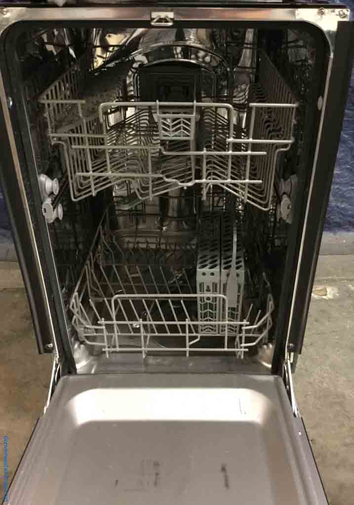 Brand-New 18″ Wide Compact Stainless SPT Dishwasher, 1-Year Warranty