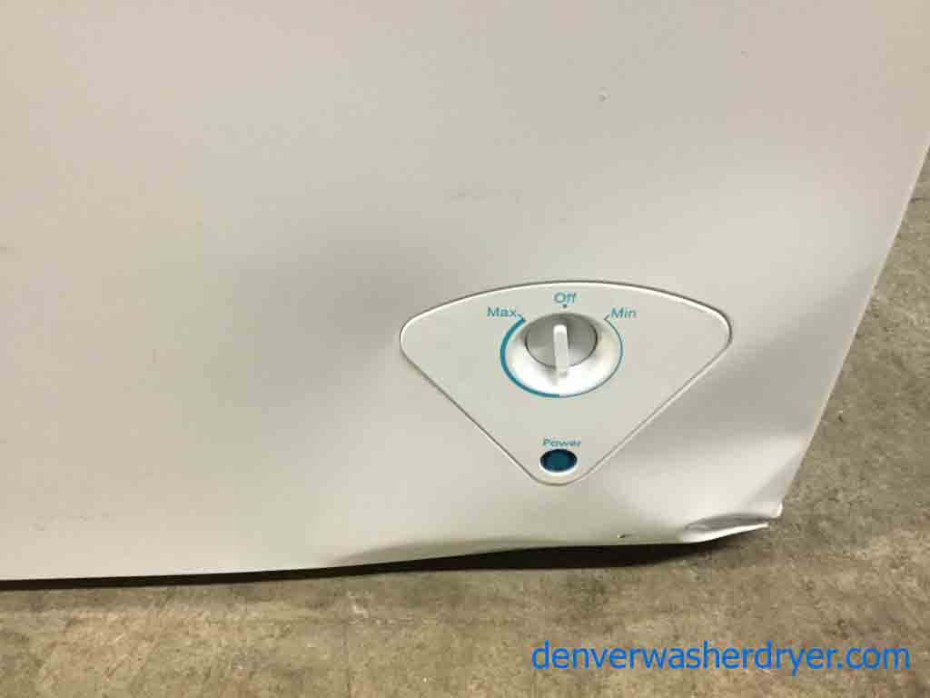 Cute Little 5 Cu. Ft. Chest Freezer by Insignia, NEW, 1-Year Warranty