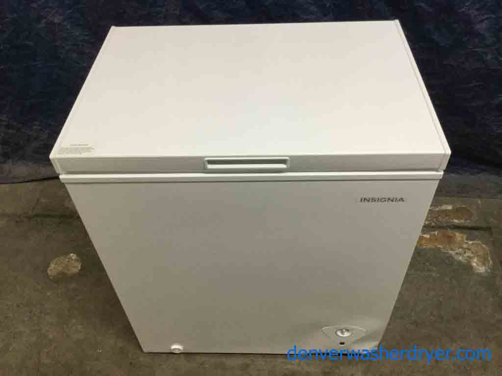 Cute Little 5 Cu. Ft. Chest Freezer by Insignia, NEW, 1-Year Warranty