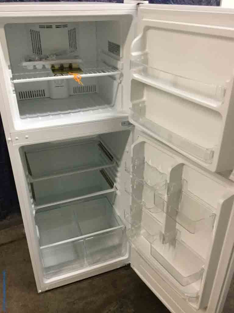 Large Images for Upright 10 Cu. Ft. Refrigerator in White, Insignia, 1