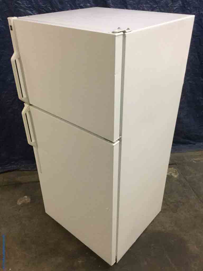 MERRY CHRISTMAS!!!!  Discount Refrigerator, 14 Cu. Ft., White, Hotpoint(GE), 1-Year Warranty!
