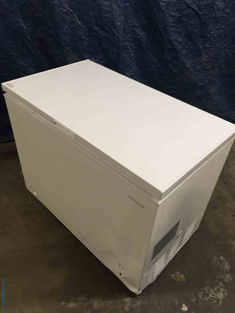 Large Images for New Scratch and Dent! Insignia 10.2 cu.ft Freezer! 3505