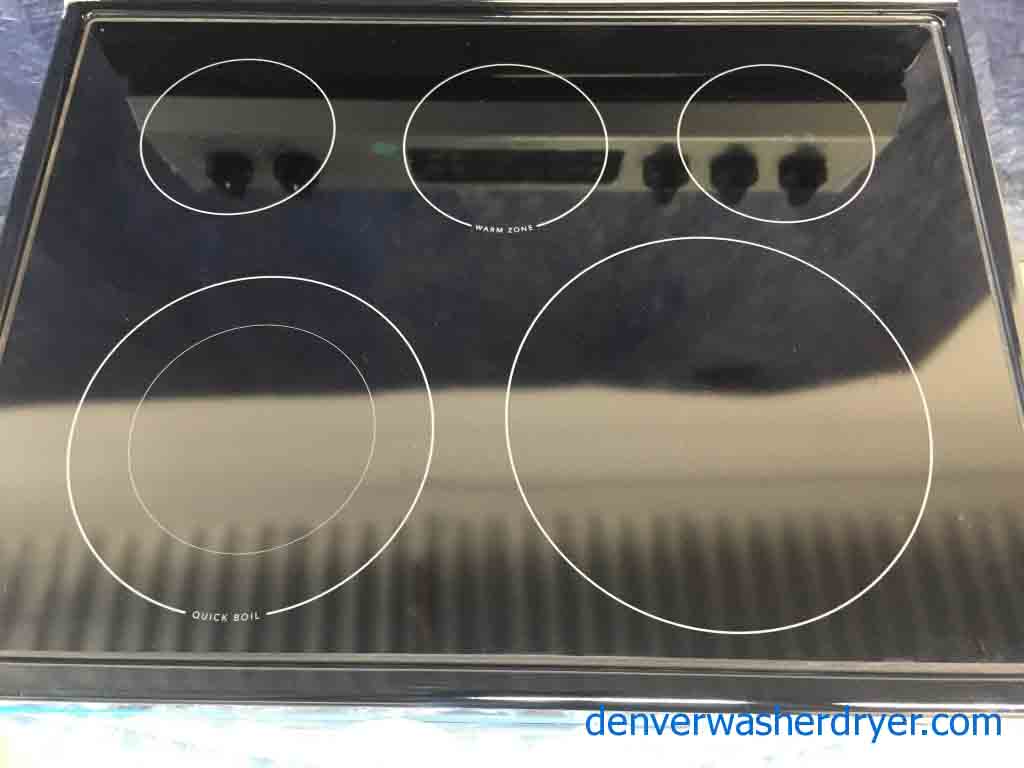 New Frigidaire! Stainless 30″ Freestanding Range, Glass-Top, Convection Oven