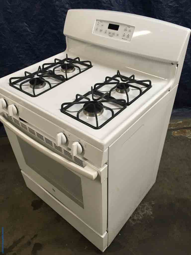 Large Images for GE White gas stove with 2Year Parts Warranty 3561