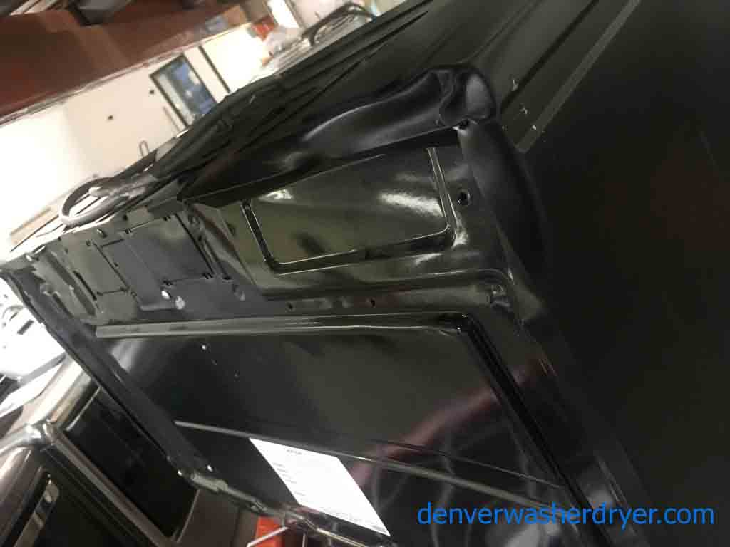 New! Stainless, Bottom Control, Stainless Samsung Microwave, 1-Year Warranty