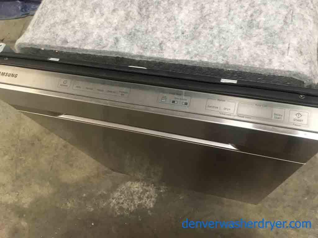 Used Stainless Samsung Dishwasher, 24″ Built-In, Minor Scratches, 1-Year Warranty!