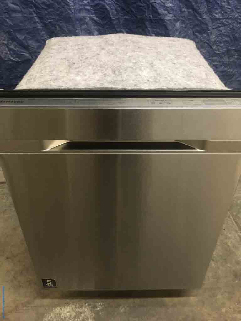 Used Stainless Samsung Dishwasher, 24″ Built-In, Minor Scratches, 1-Year Warranty!